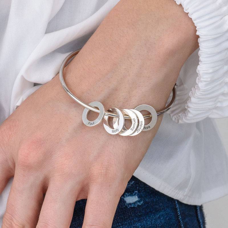 Bangle Bracelet with Round Shape Pendants in silver