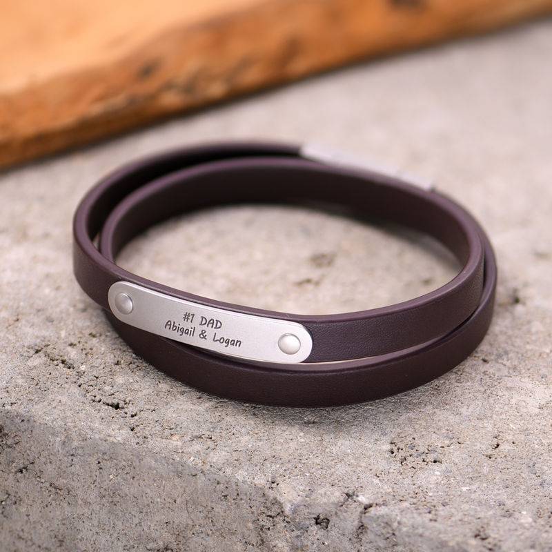Brown Leather Bracelet with Engraved Bar