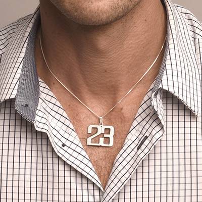 Men's Personalized Number Necklace in 