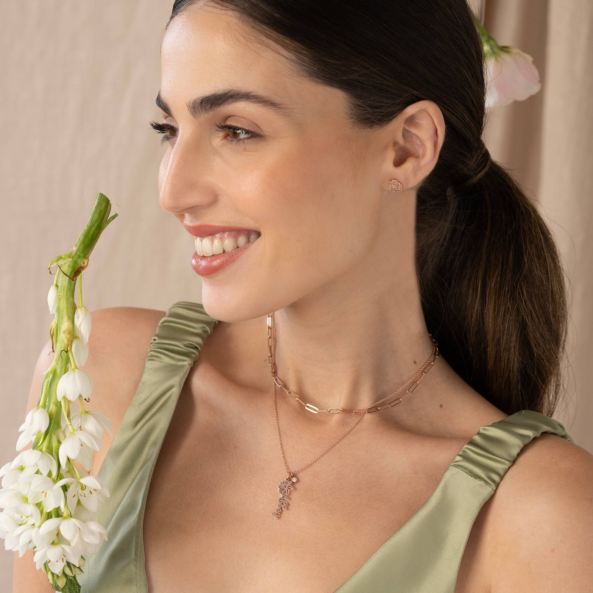 Blooming Birth Flower Name Necklace with Diamond in 18K Rose Gold Vermeil-2 product photo