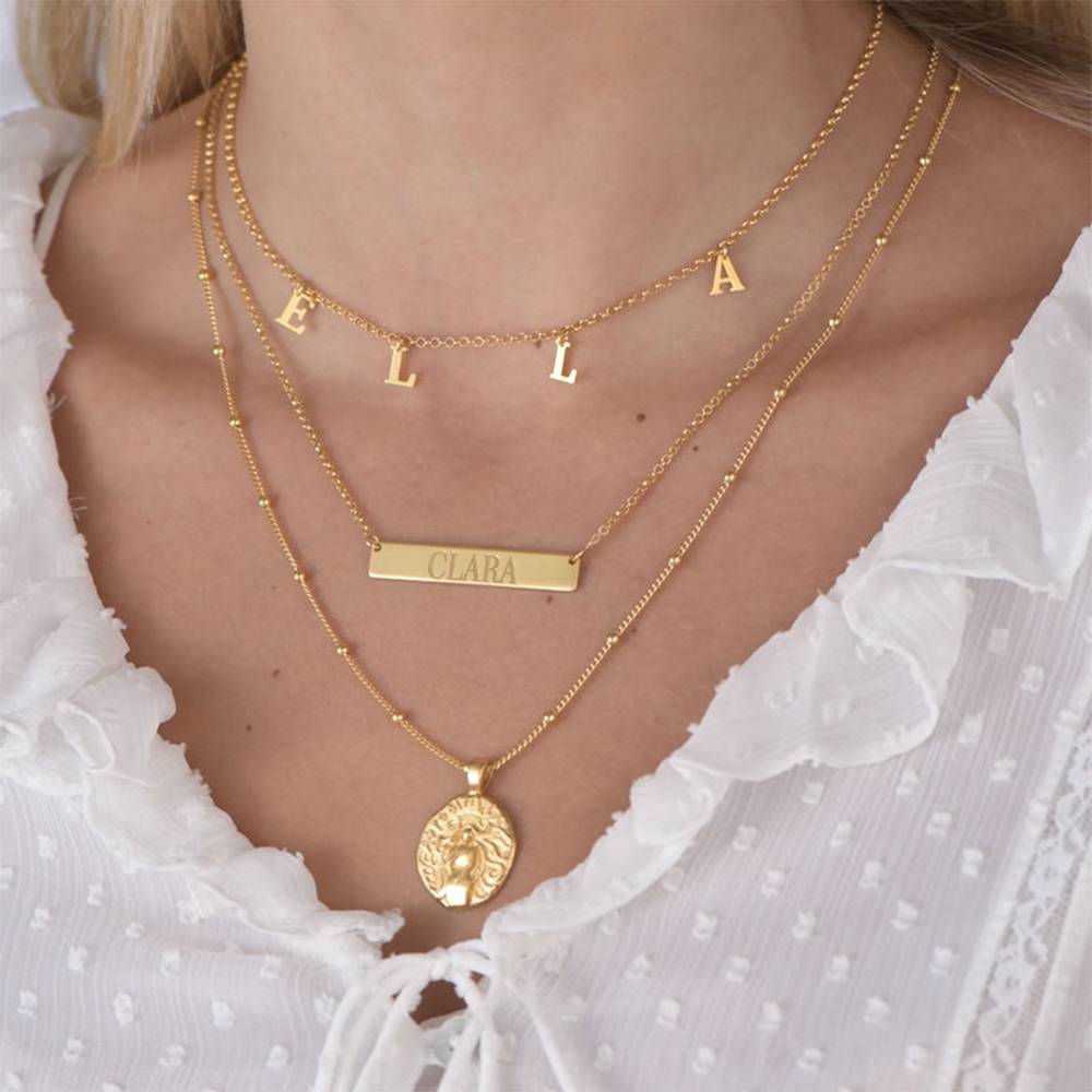 Engraved Bar Necklace in 18k Gold Vermeil-2 product photo