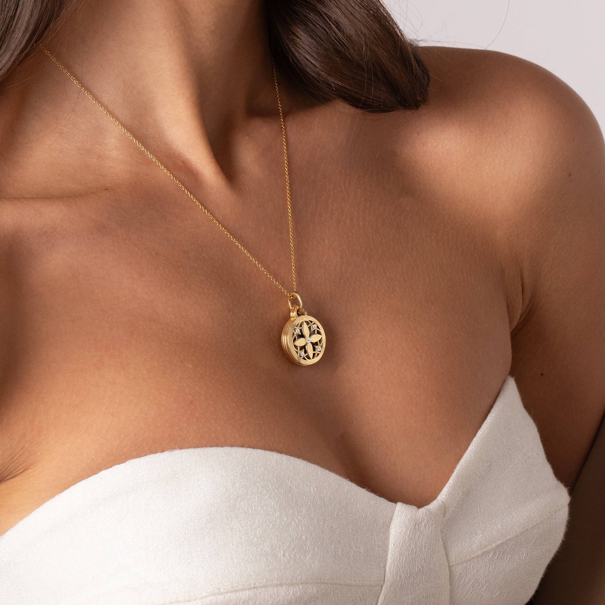 Floret Photo Pendant Necklace in 18k Gold Plating-3 product photo
