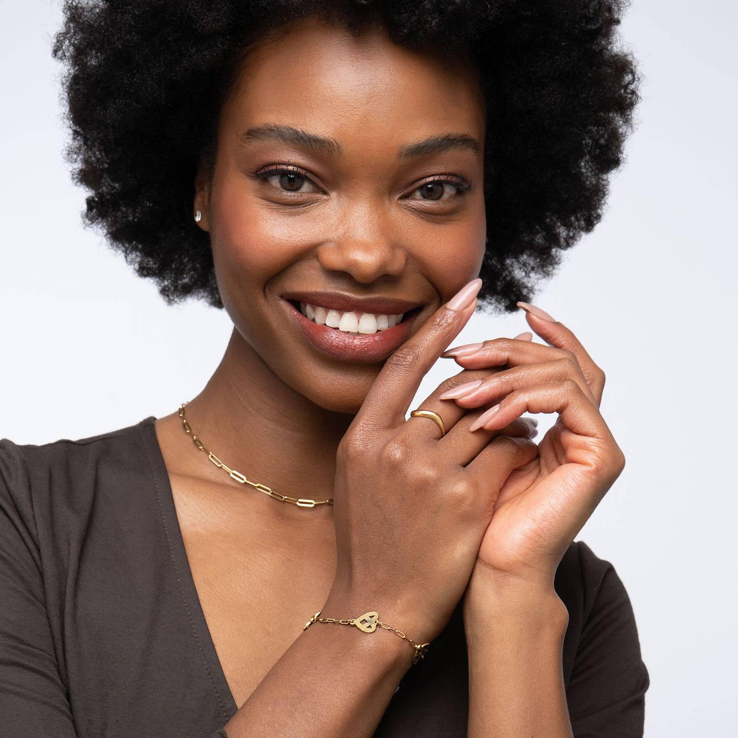 Heart Knot Bracelet in 18K Gold Vermeil-6 product photo