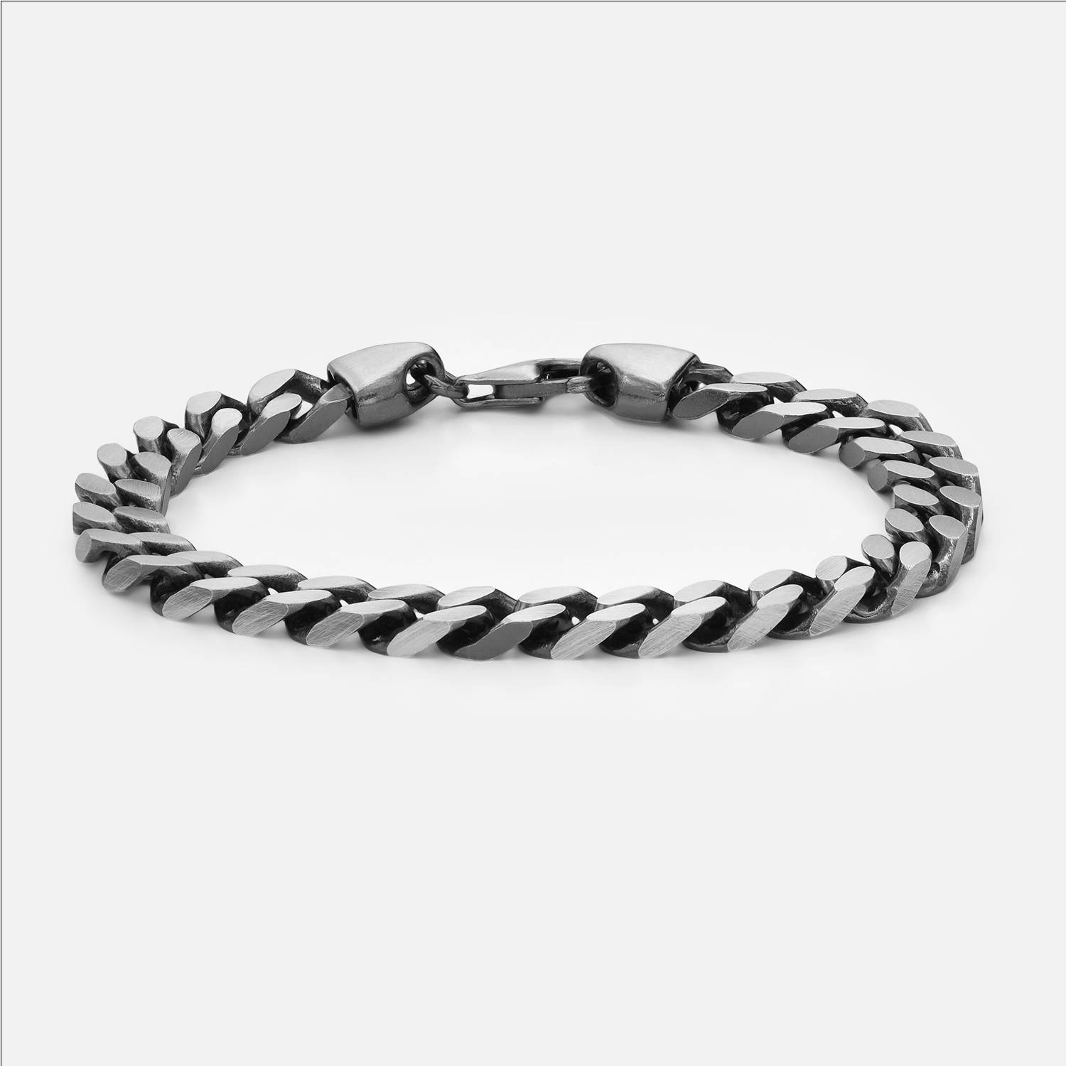 Men Curb Chain Bracelet in Sterling Silver-1 product photo