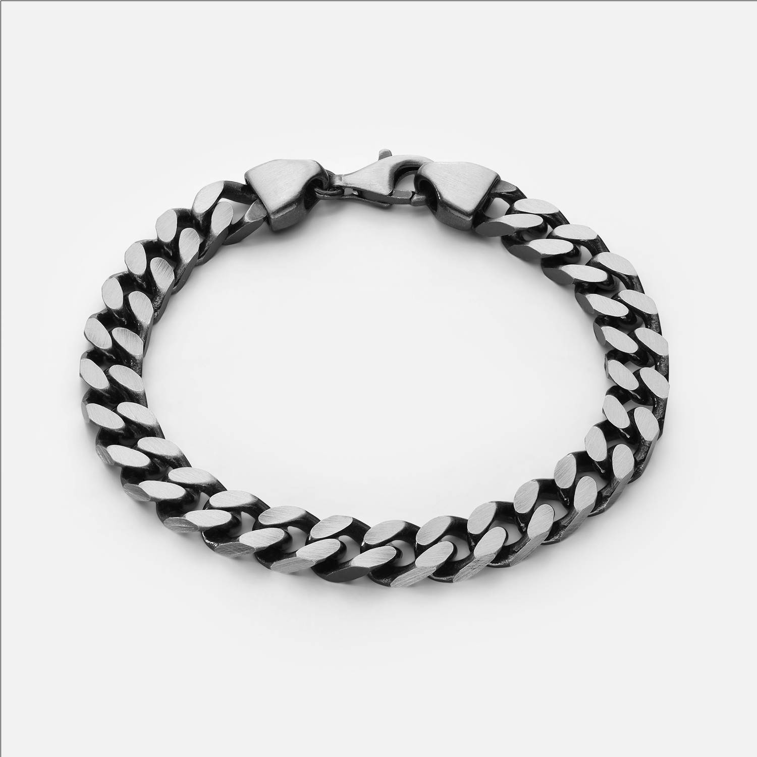 Men Curb Chain Bracelet in Sterling Silver-5 product photo