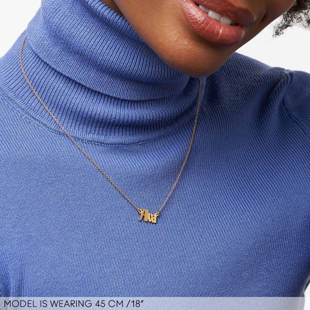 Wednesday Textured Gothic Name Necklace in 18K Gold Vermeil-3 product photo