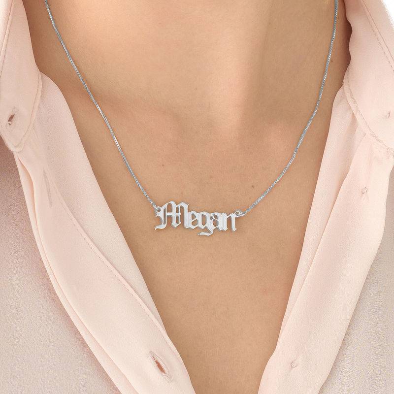 14k White Gold Old Englsih Style Name necklace-3 product photo
