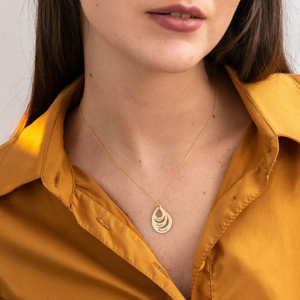 Engraved Family Necklace Drop Shaped in Gold 10K-4 product photo