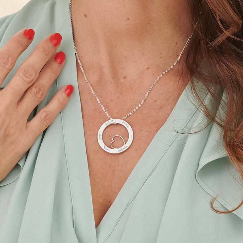 Pendant on sale necklace circle