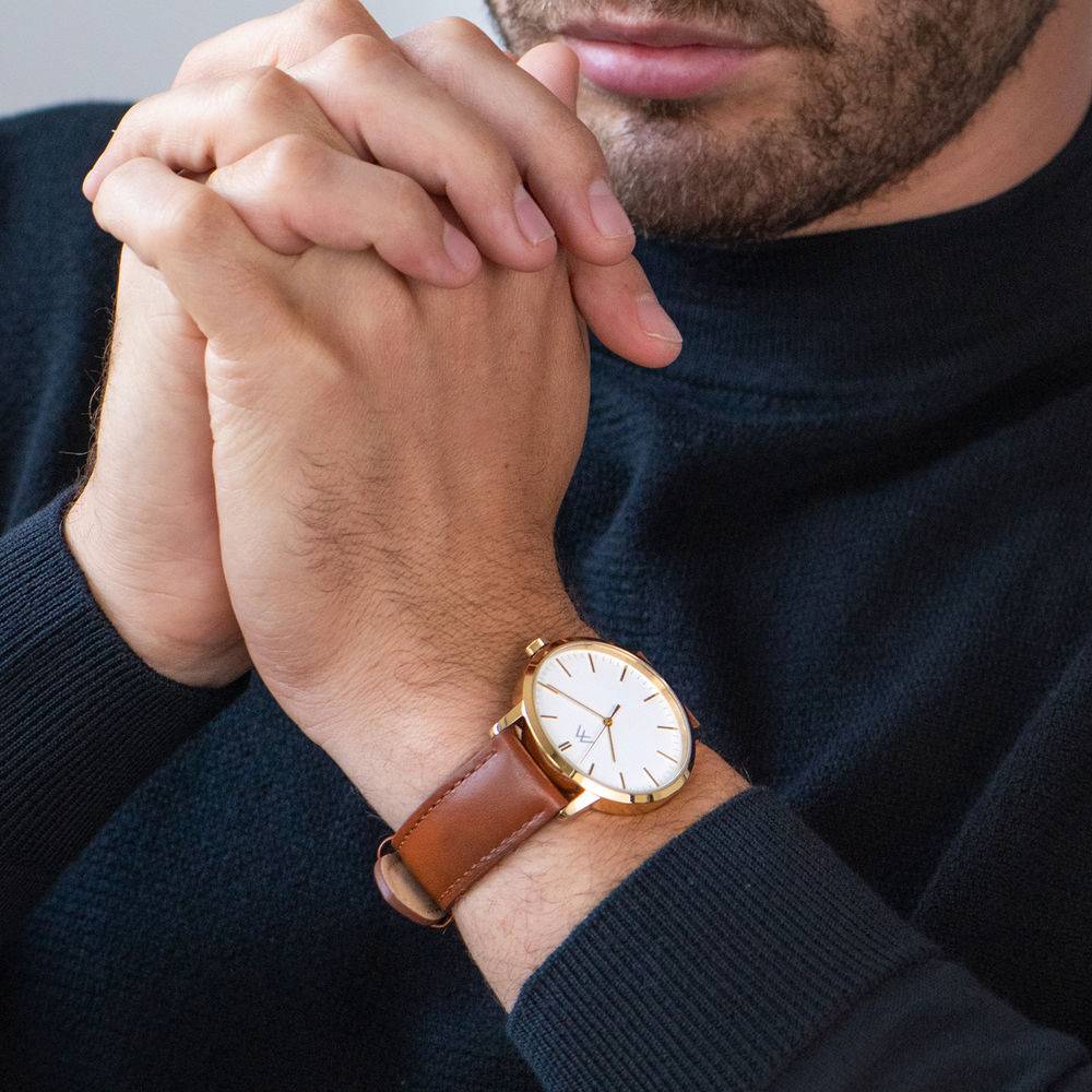 Hampton Engraved Minimalist Watch for Men with Brown Leather Strap-5 product photo