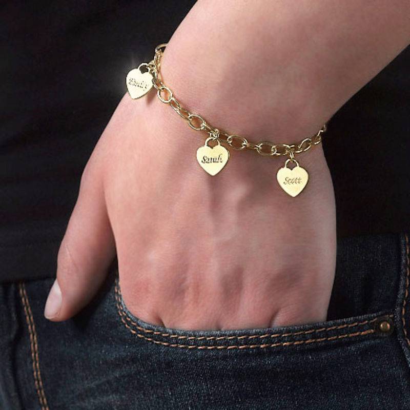 Link Bracelet with Heart Charms in Gold Vermeil-3 product photo