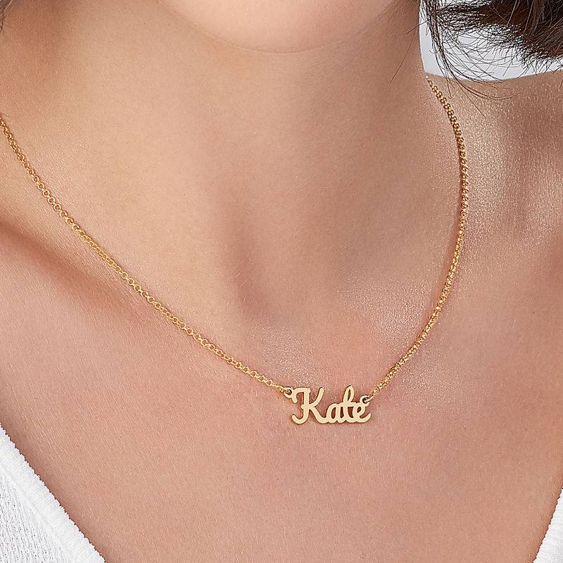 London Name Necklace in 18K Gold Plating product photo