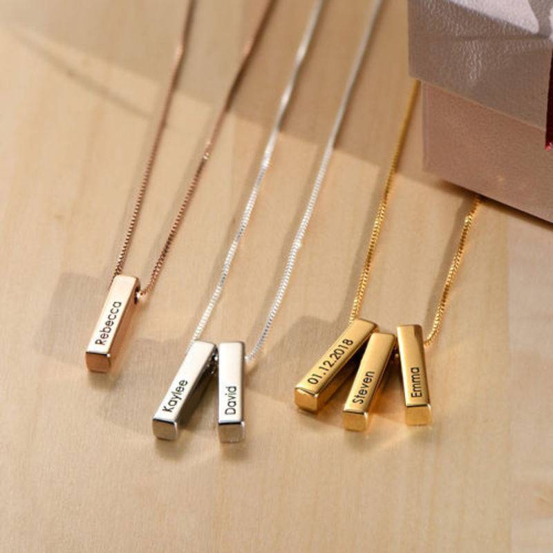 Short 3D Bar Necklace in Silver-5 product photo