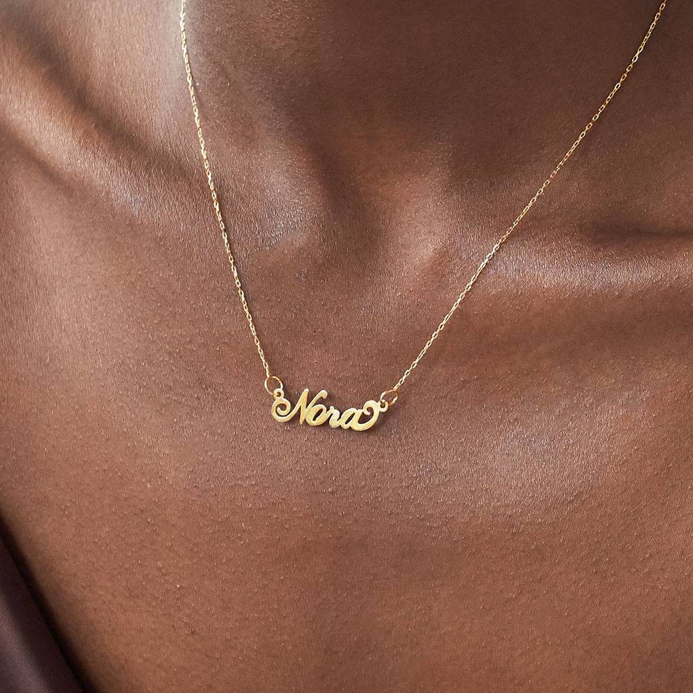 Small Carrie Name Necklace in 10k Gold