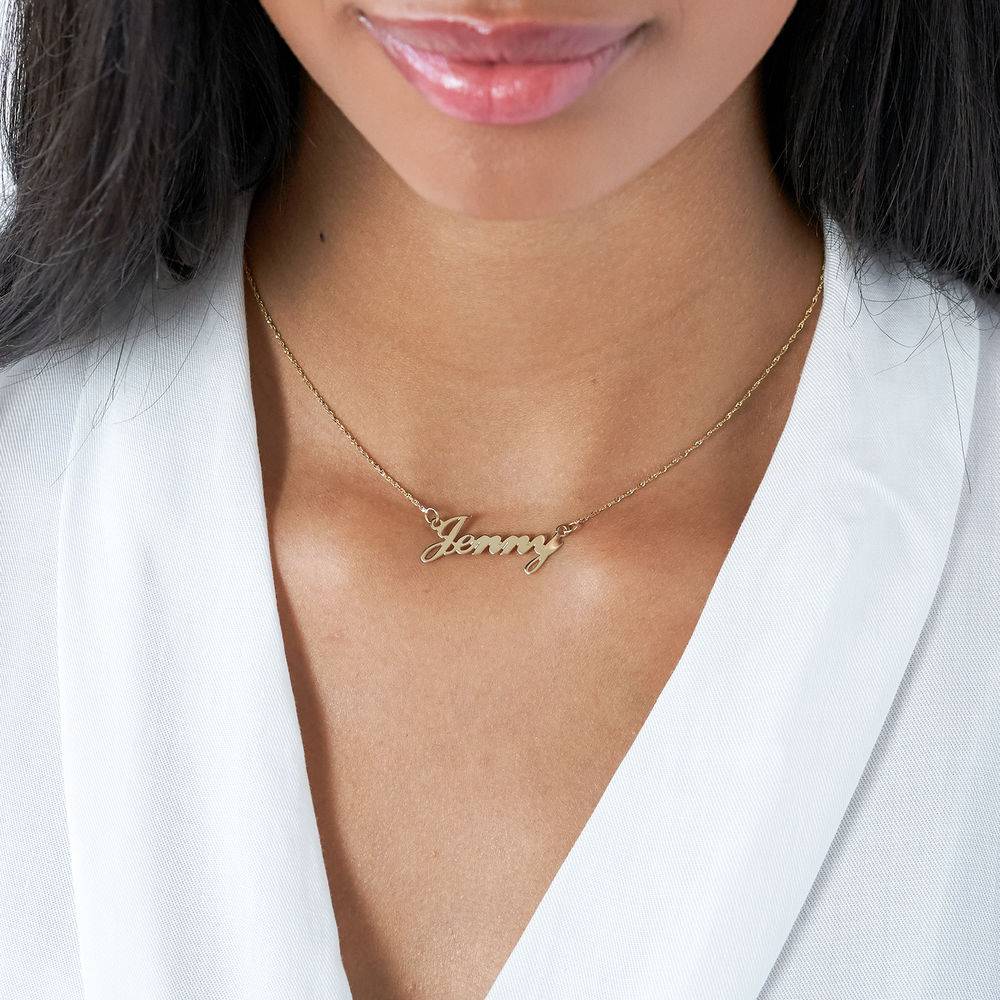 Name Necklace in 14k Gold 