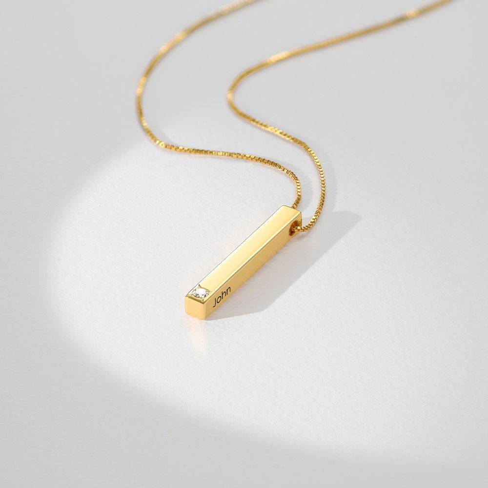 Totem 3D Bar Necklace in 18k Gold Plating with Diamond