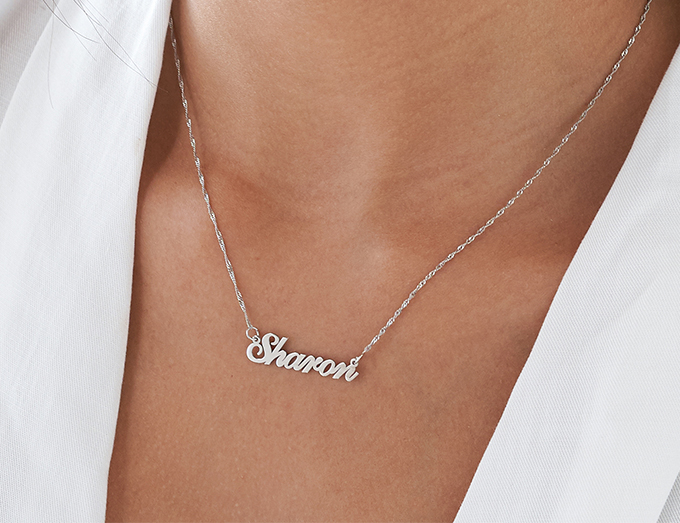 10K Gold Personalized Name Necklace by JEWLR Canada 