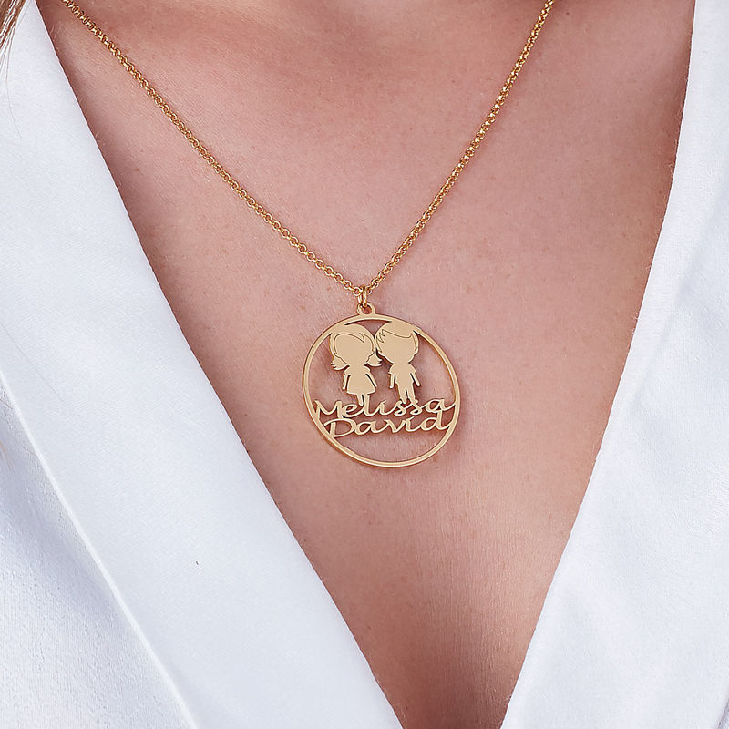 Mother Circle Necklace in Gold Plating - 2
