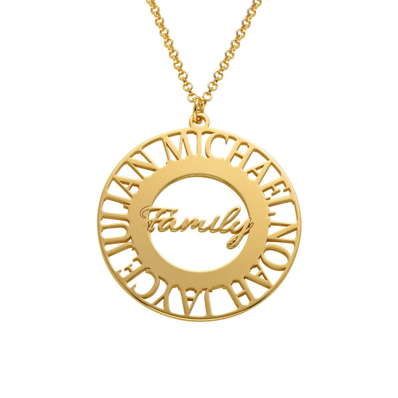 Mom Circle Necklace in Gold Plating