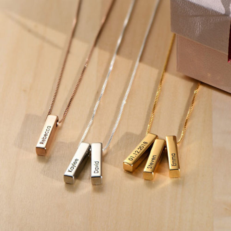 Short 3D Bar Necklace in Silver - 4