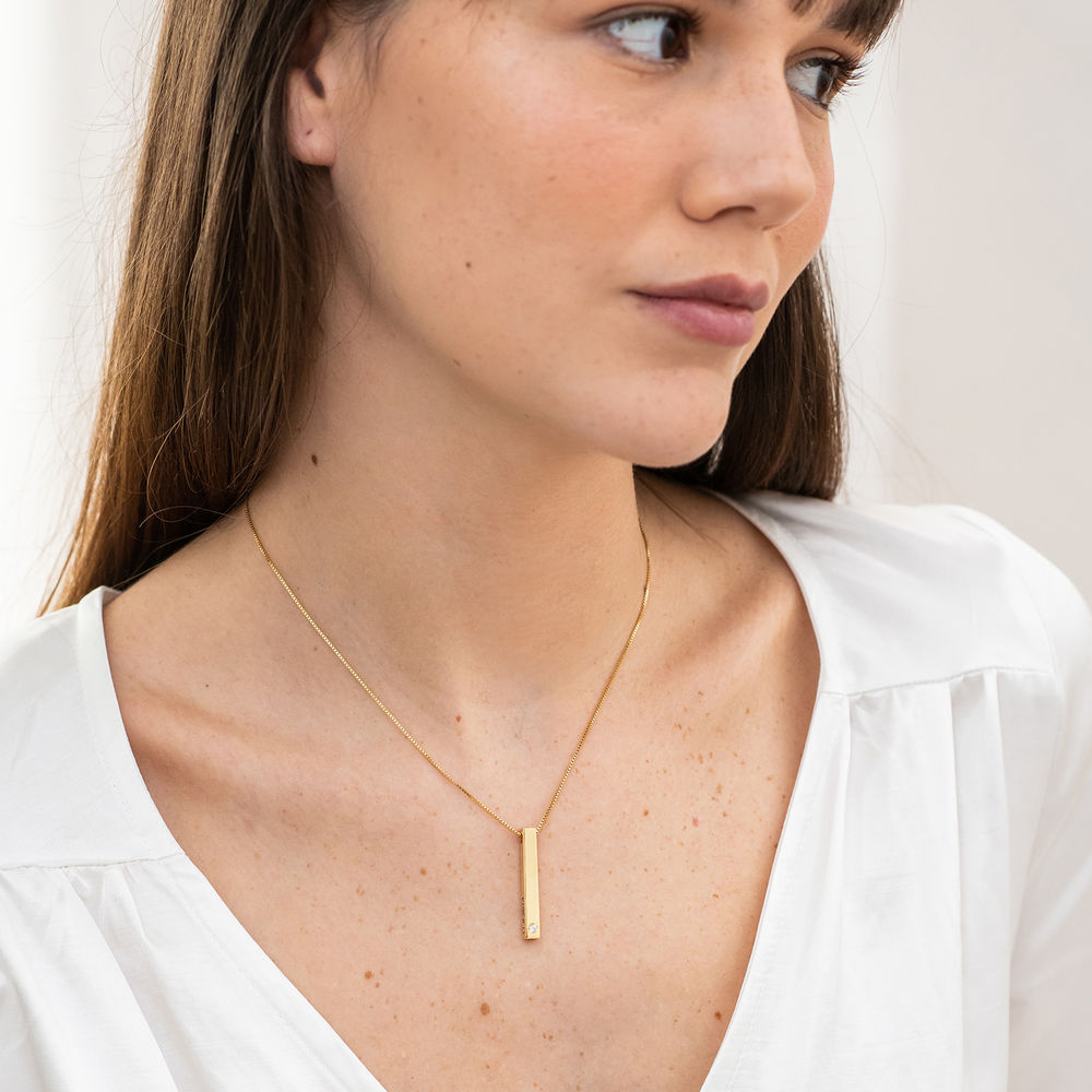 Personalized Vertical 3D Bar Necklace in 18k Gold Vermeil with a Diamond - 2