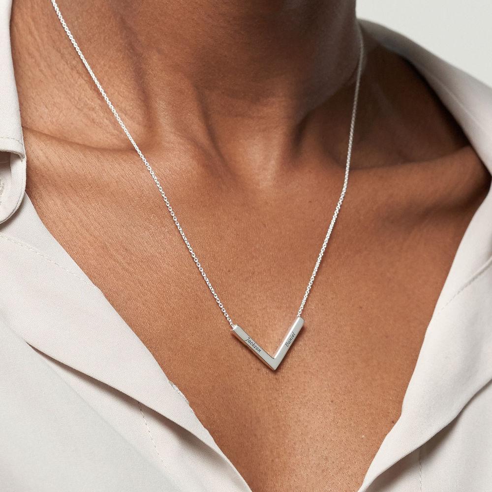 MYKA V-Necklace in Sterling Silver - 3