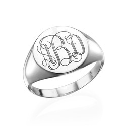 Signet Ring in Sterling Silver with Engraved Monogram product photo
